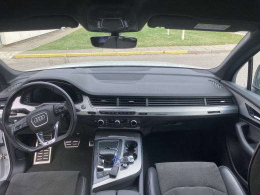 Audi Q7 4M S-line